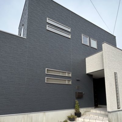 綺麗に外壁塗装された後の家